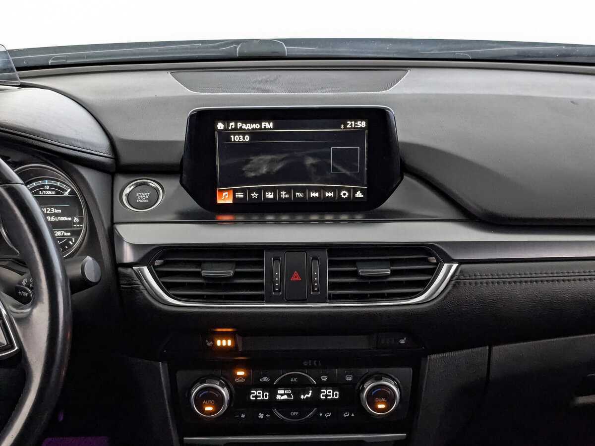 Mazda 6 с пробегом — 2018 год. Фото: #16