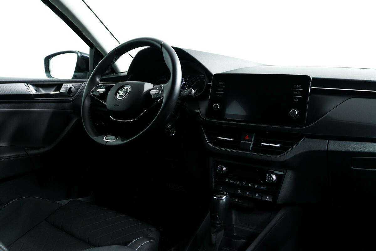 Skoda Rapid с пробегом — 2020 год. Фото: #8