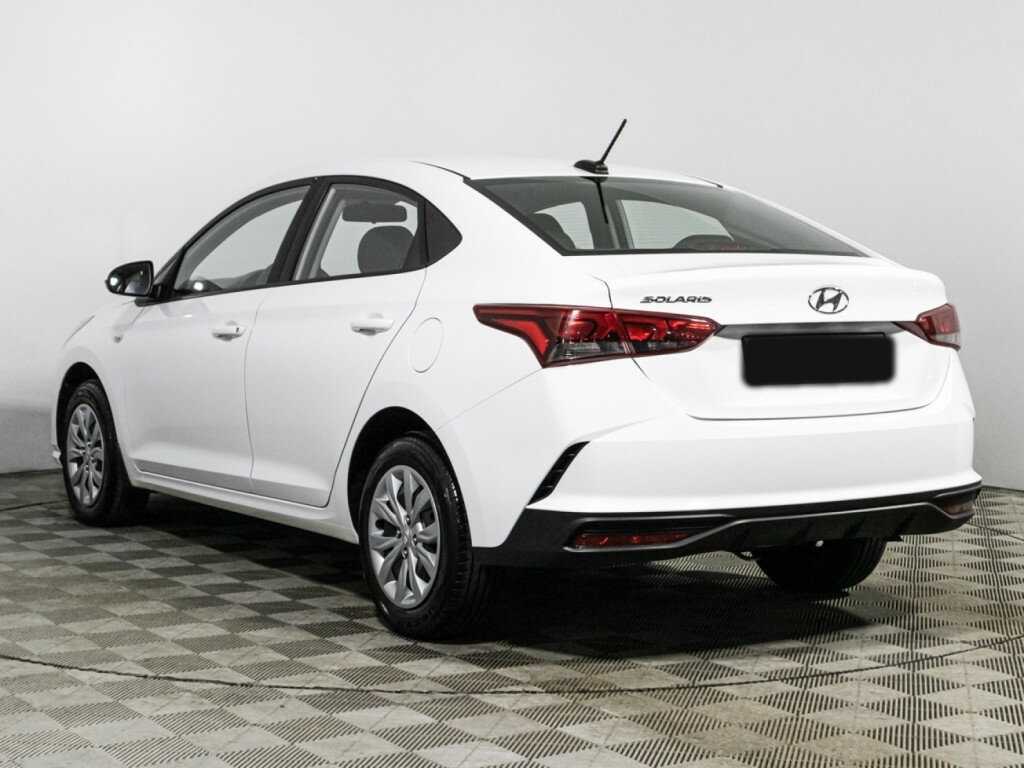 Hyundai Solaris с пробегом — 2022 год. Фото: #6