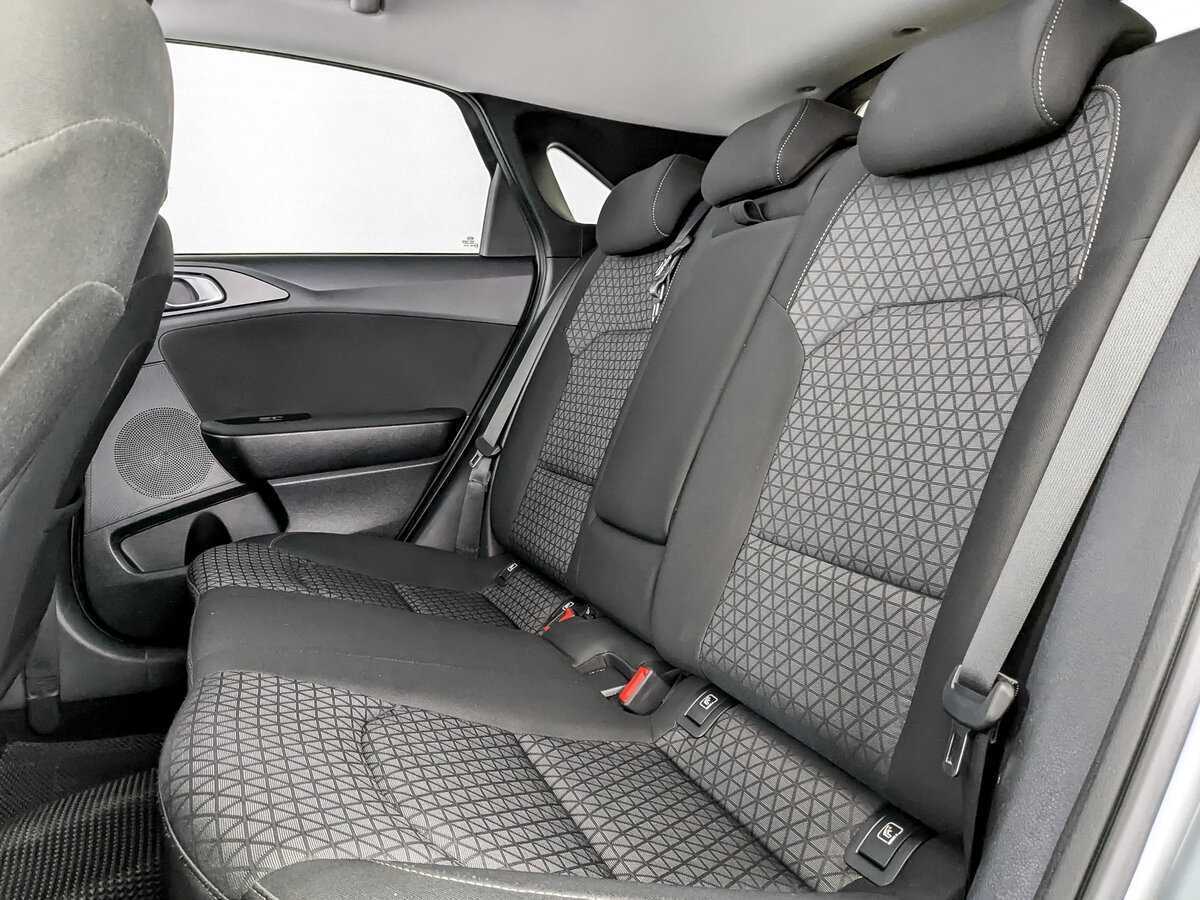 Kia Ceed с пробегом — 2019 год. Фото: #9