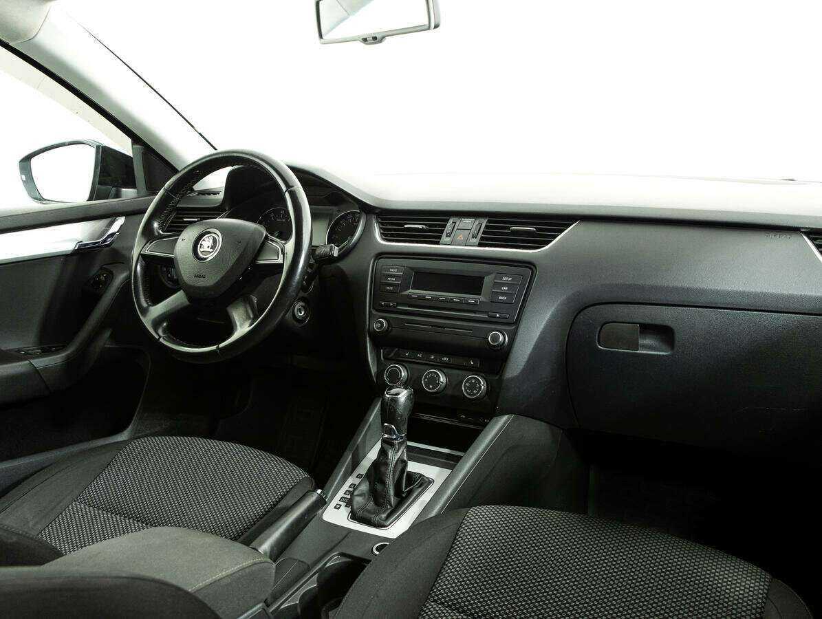 Skoda Octavia с пробегом — 2014 год. Фото: #8