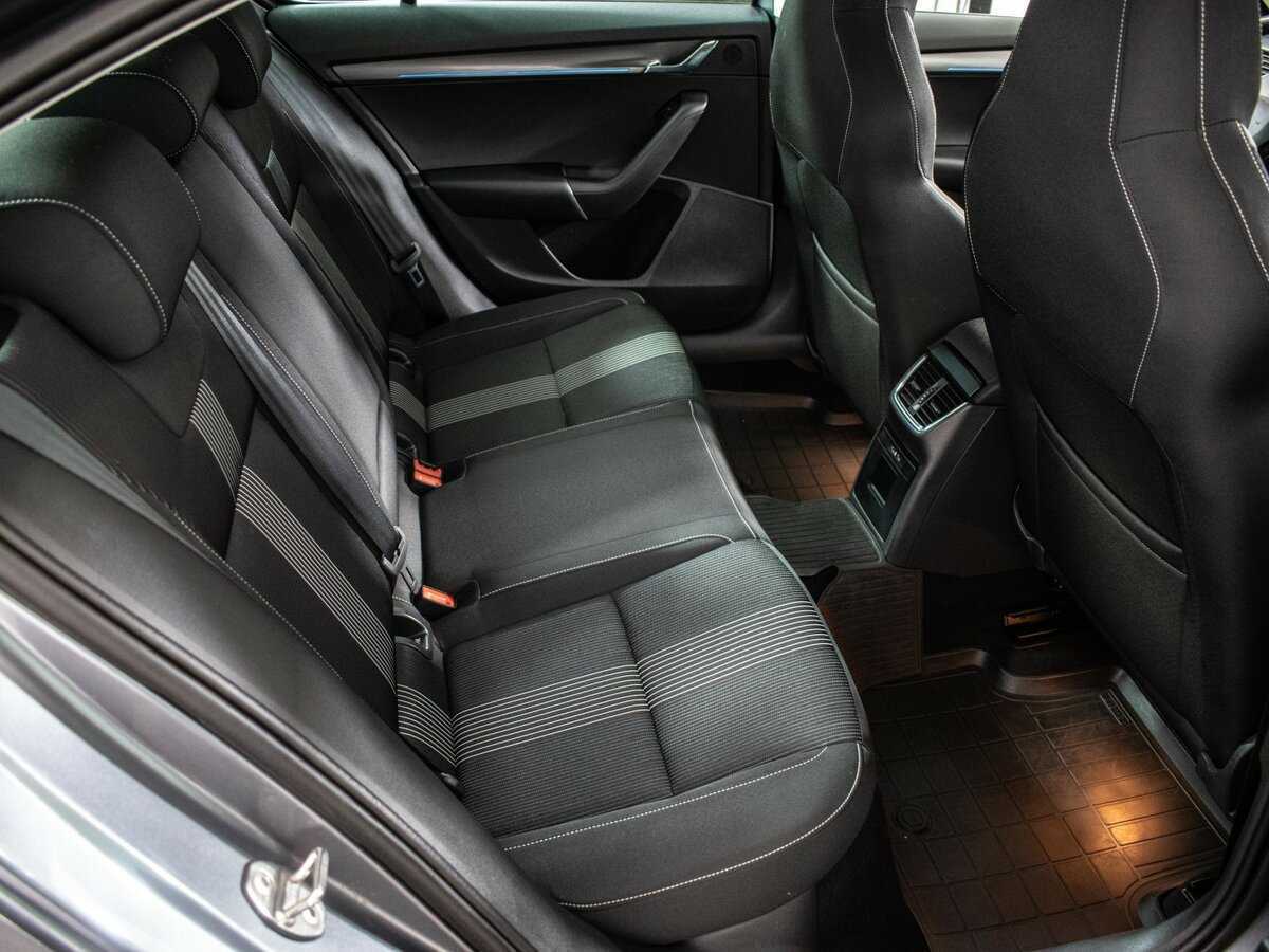 Skoda Octavia с пробегом — 2019 год. Фото: #5