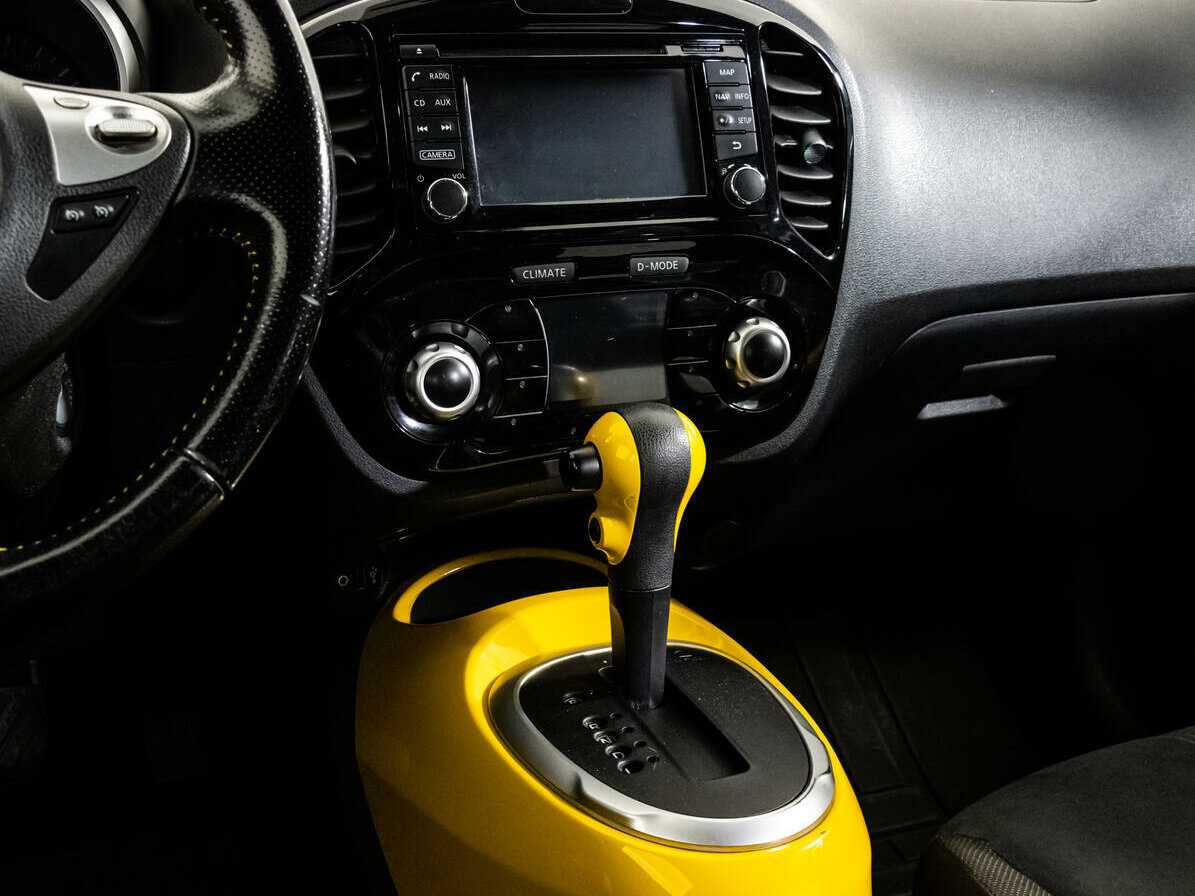 Nissan Juke с пробегом — 2014 год. Фото: #13