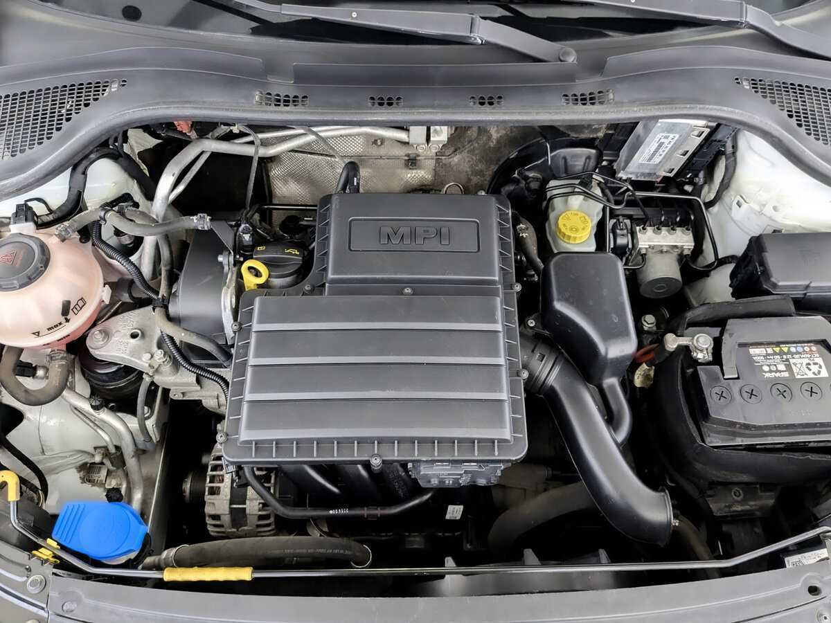 Skoda Rapid с пробегом — 2019 год. Фото: #8