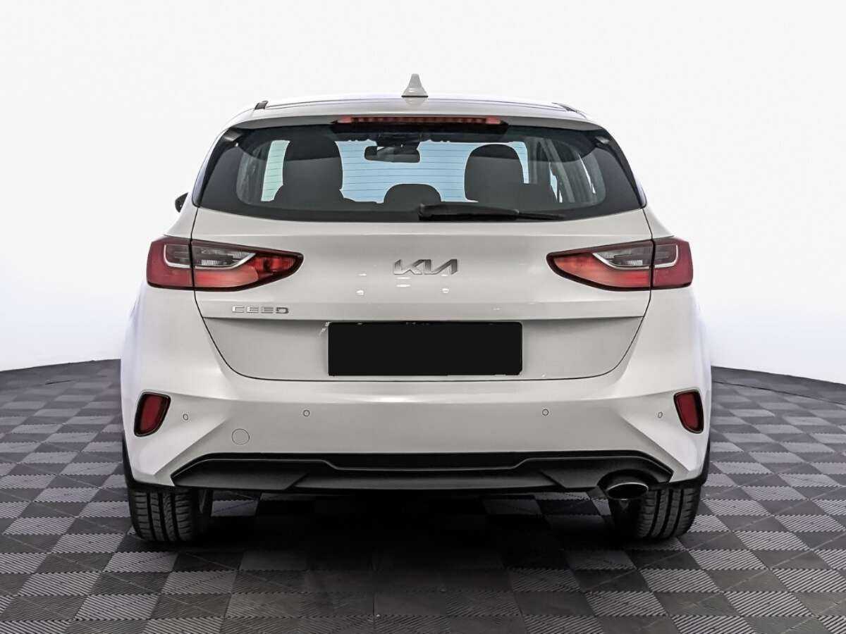 Kia Ceed с пробегом — 2022 год. Фото: #5
