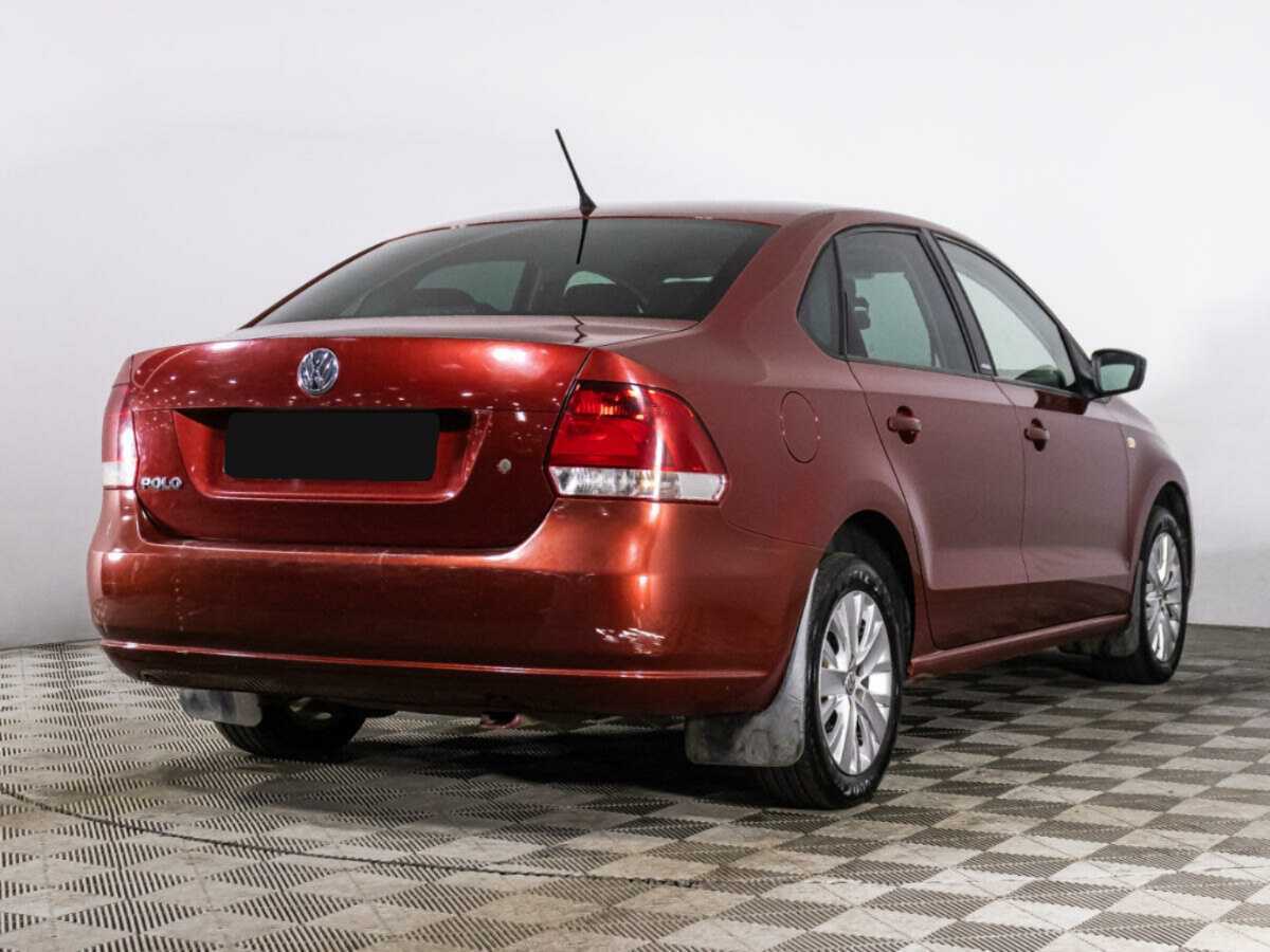 Volkswagen Polo с пробегом — 2014 год. Фото: #4