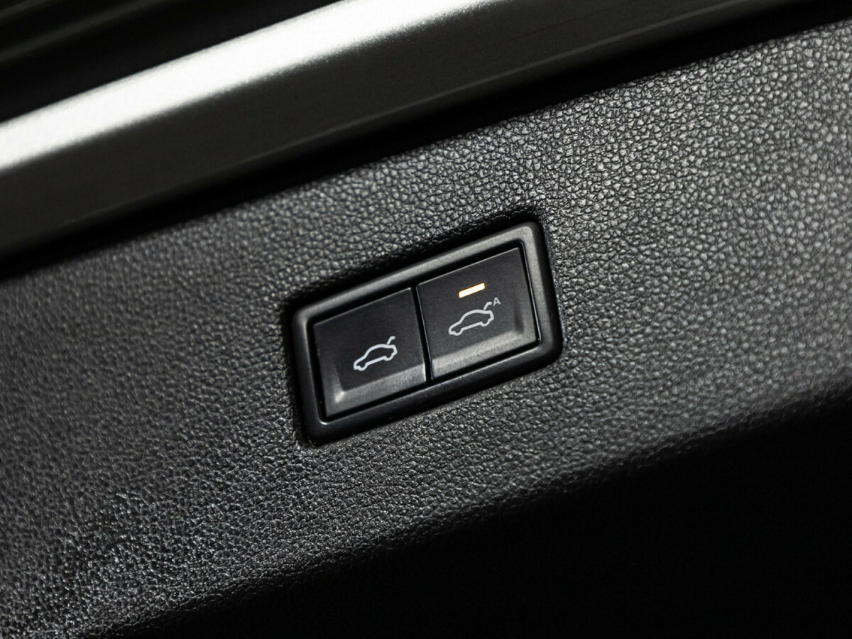 Volkswagen Tiguan с пробегом — 2018 год. Фото: #24