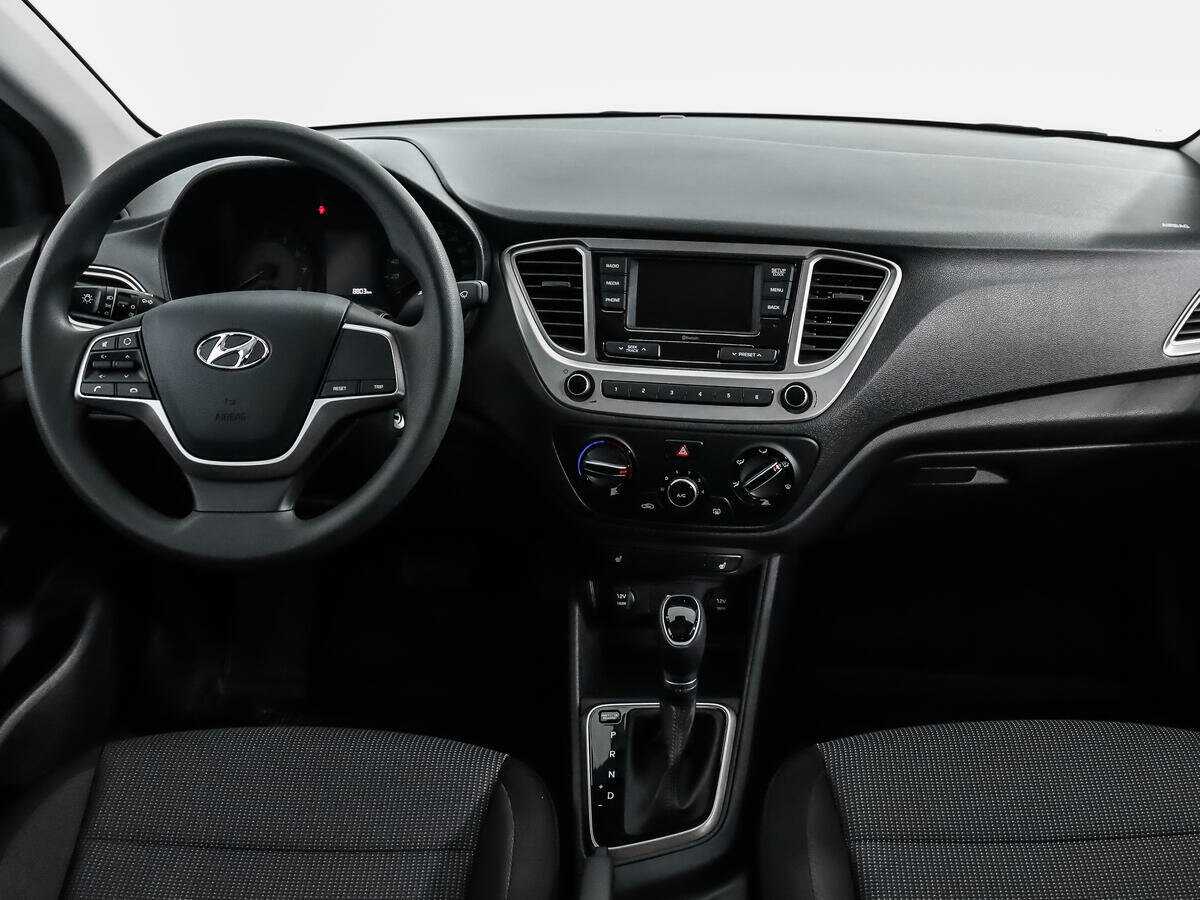 Hyundai Solaris с пробегом — 2021 год. Фото: #11