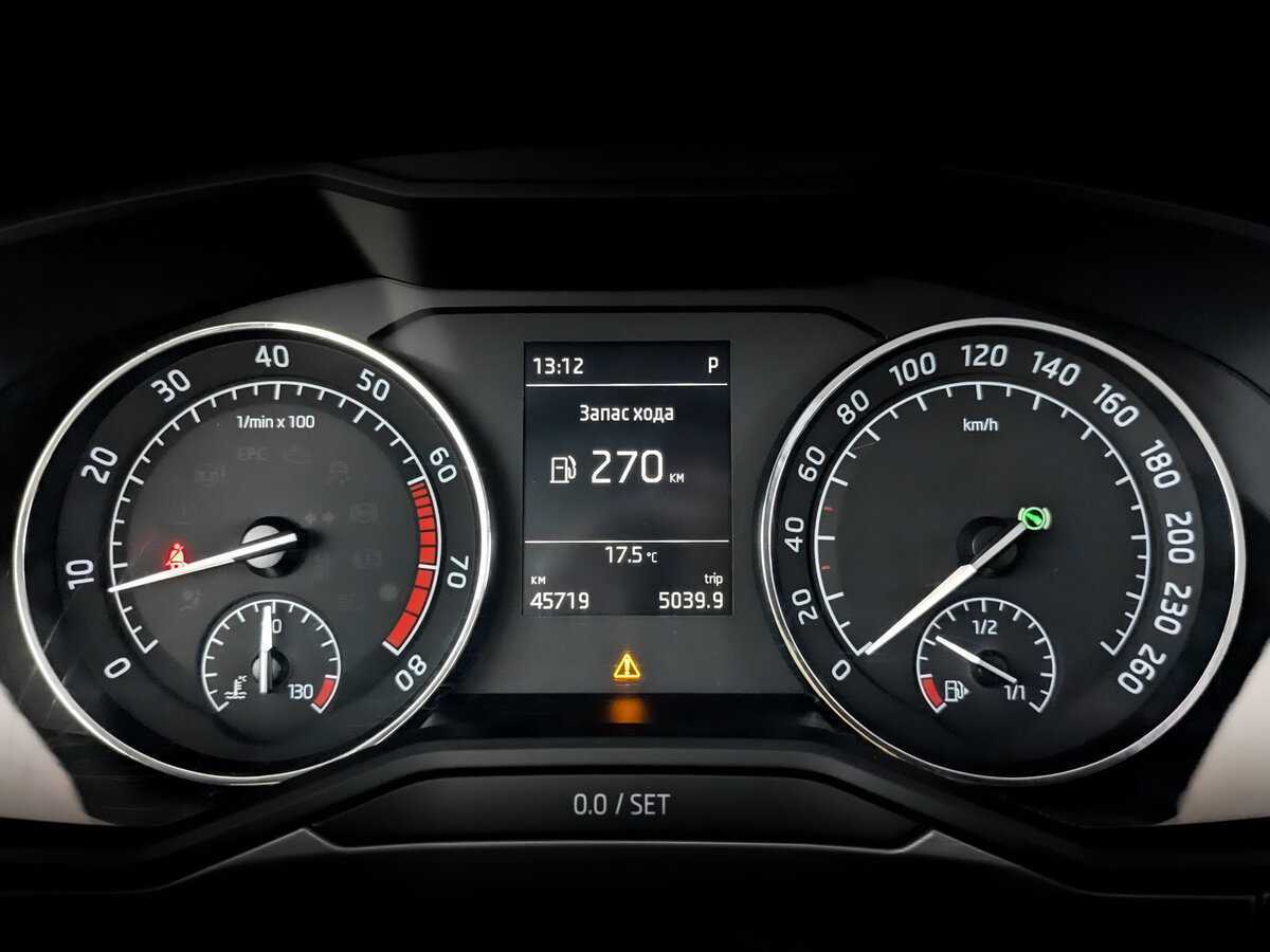 Skoda Superb с пробегом — 2019 год. Фото: #10