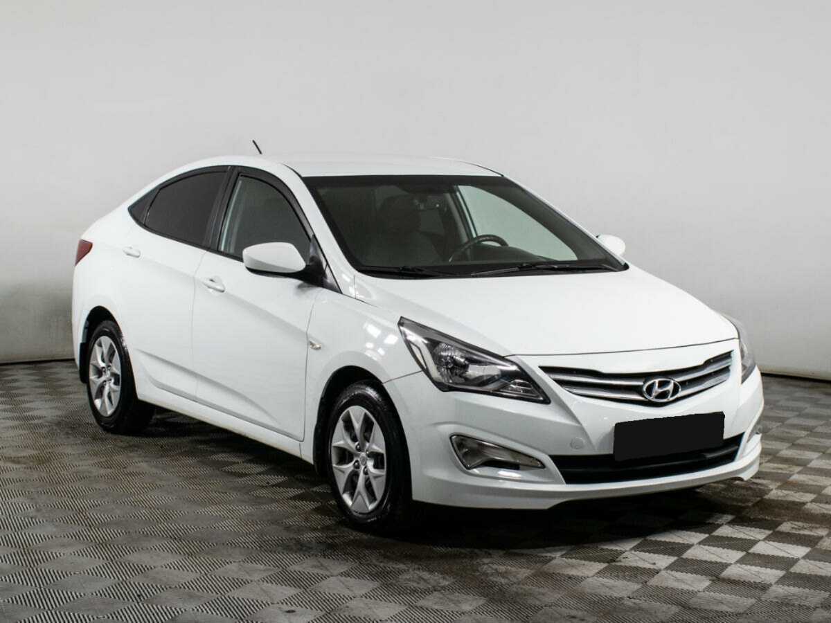 Hyundai Solaris с пробегом — 2016 год. Фото: #2