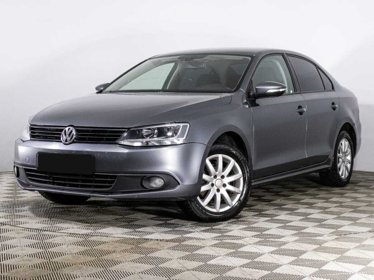 Volkswagen Jetta с пробегом — 2012 год. Посмотреть фото