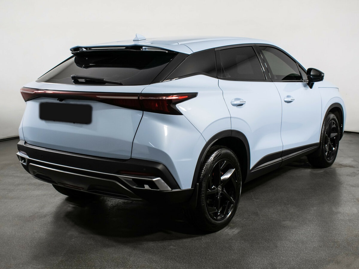 OMODA C5 с пробегом — 2023 год. Фото: #4