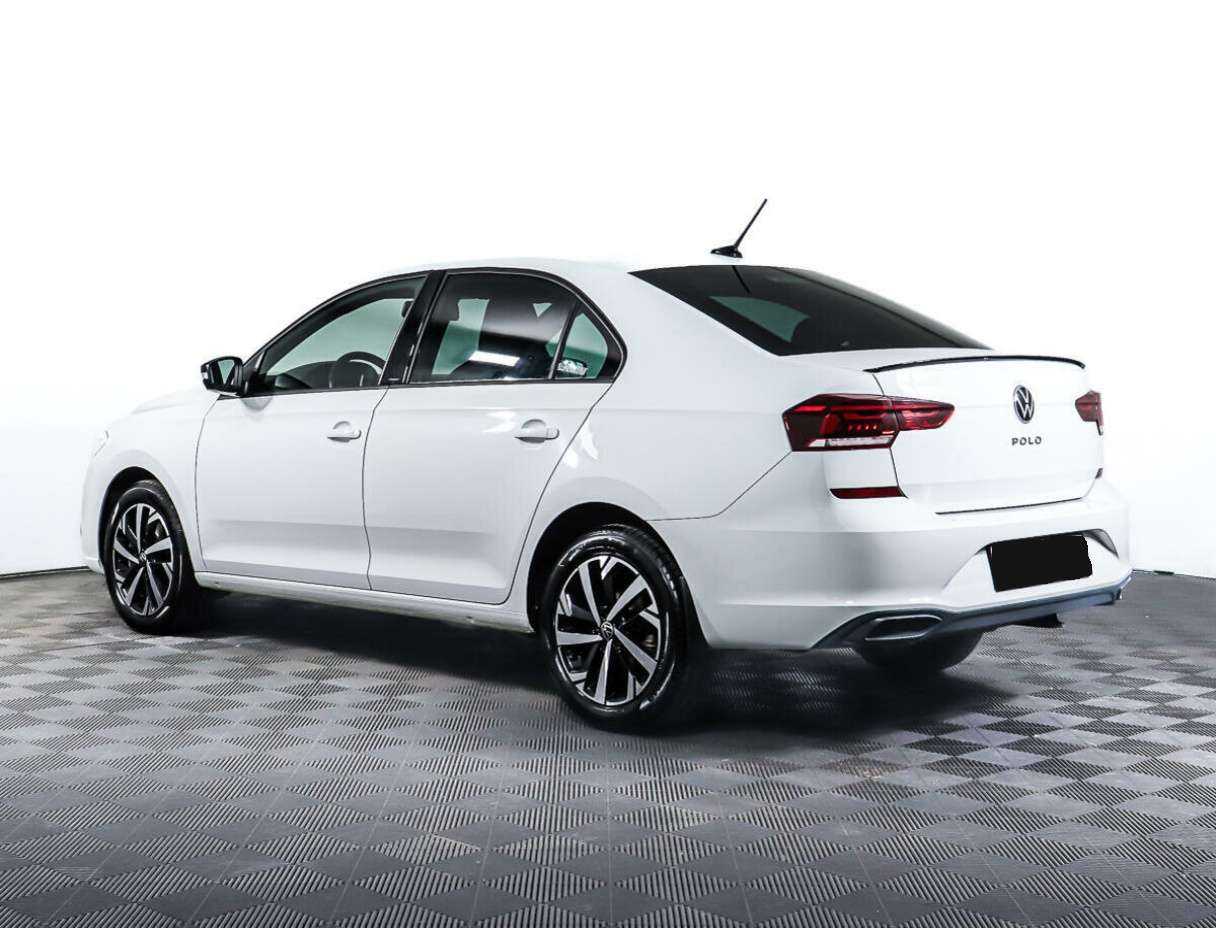 Volkswagen Polo с пробегом — 2021 год. Фото: #6