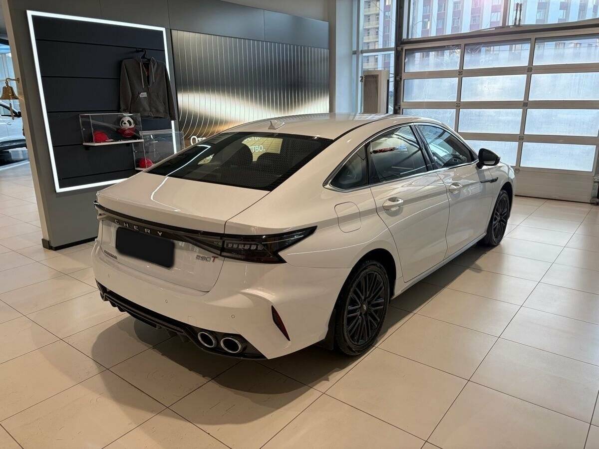 Chery Arrizo 8 с пробегом — 2024 год. Фото: #3