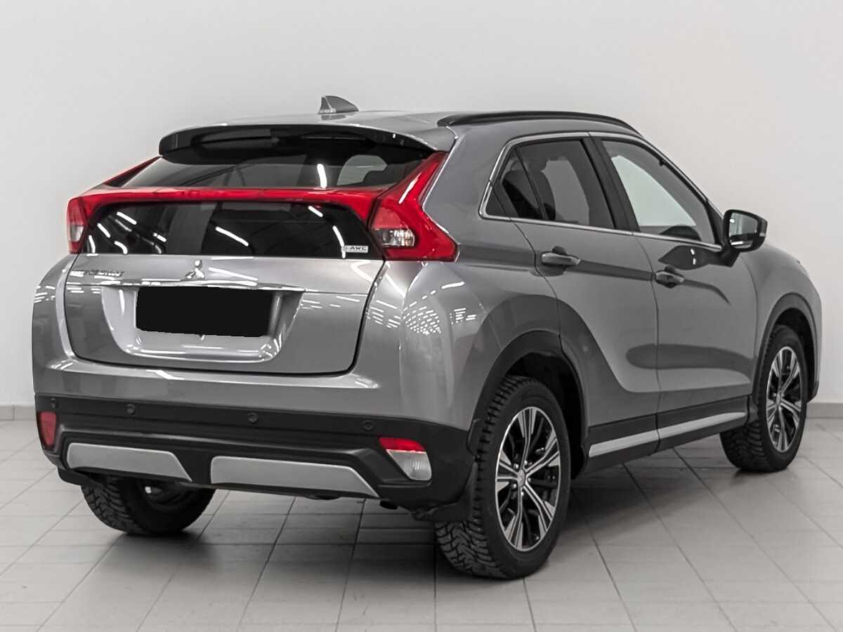 Mitsubishi Eclipse Cross с пробегом — 2019 год. Фото: #4