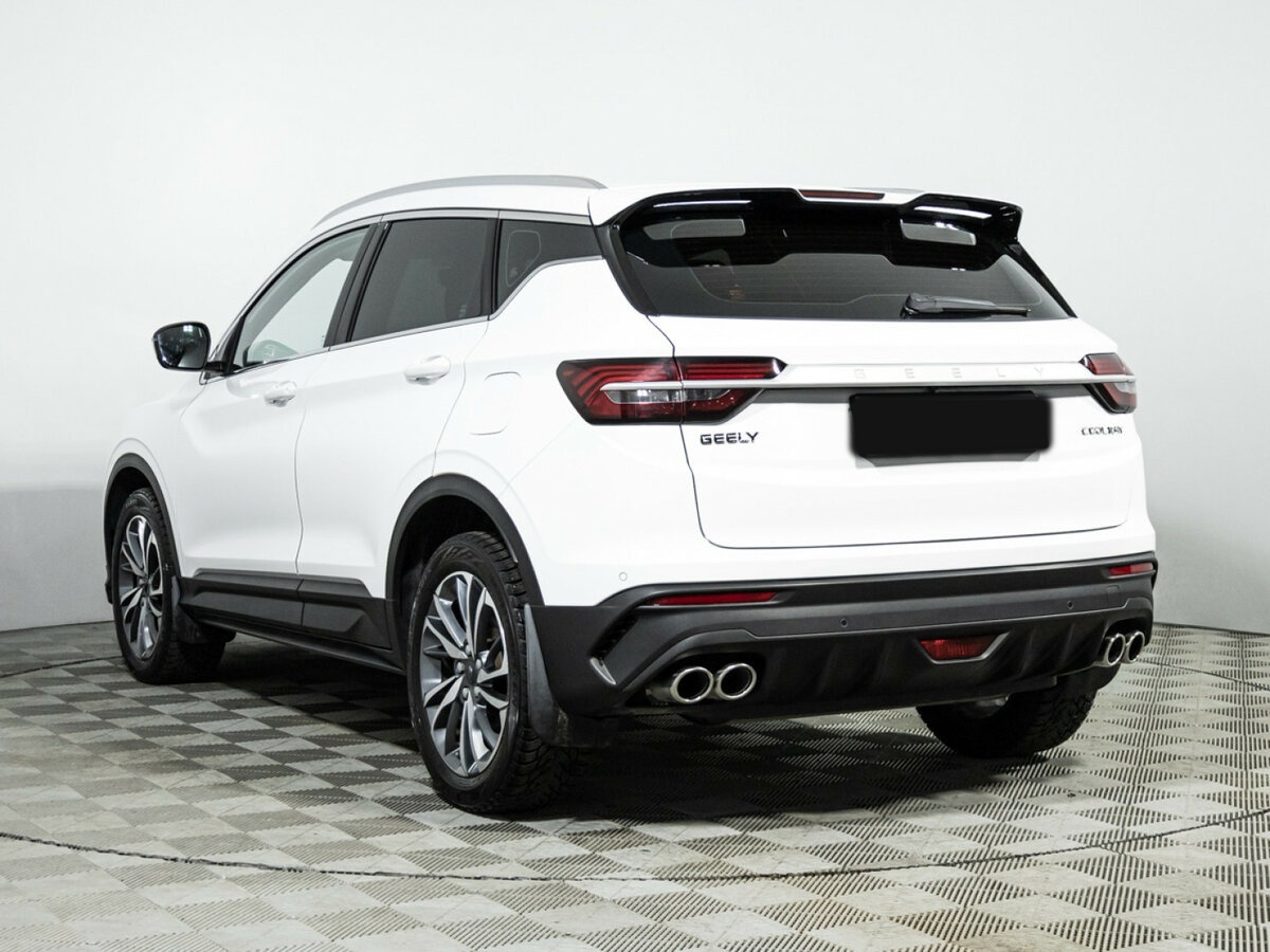 Geely Coolray с пробегом — 2023 год. Фото: #6