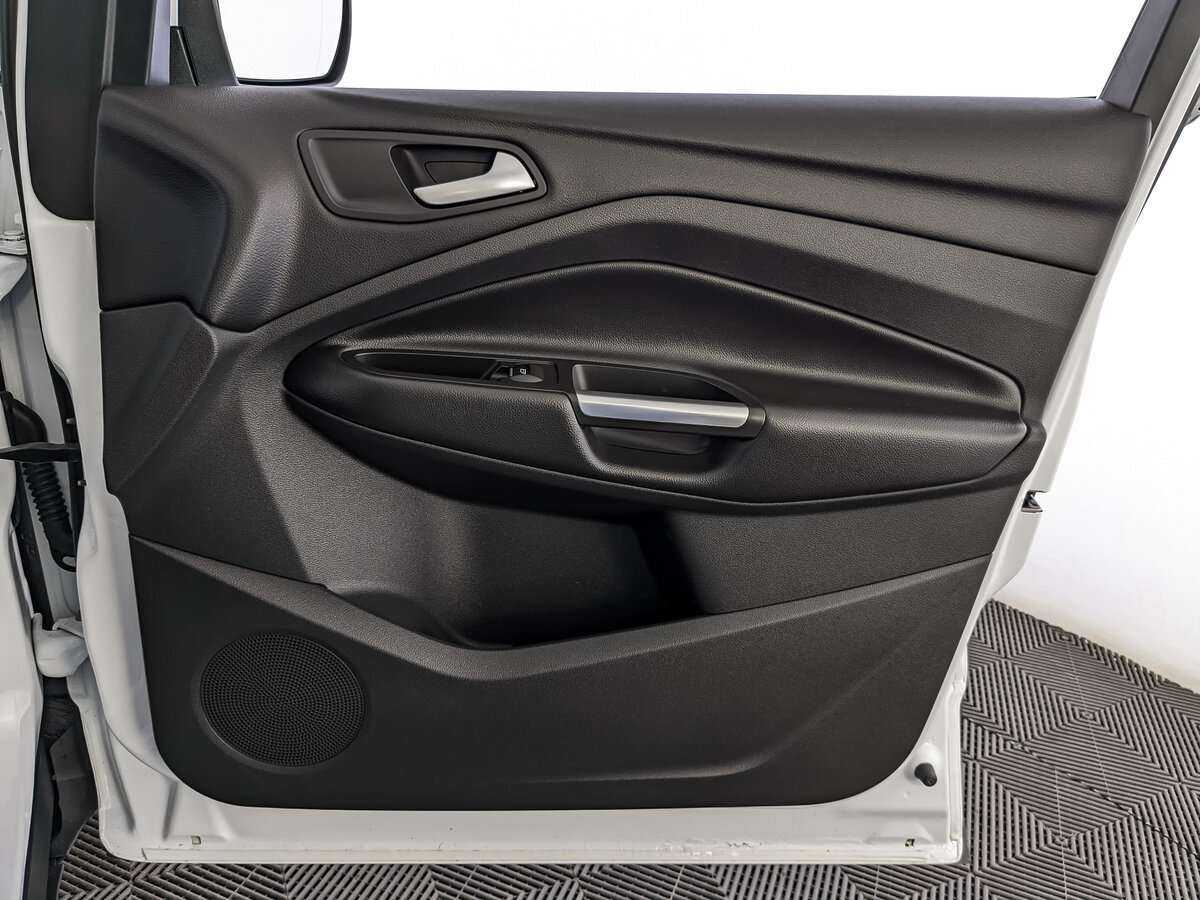 Ford Kuga с пробегом — 2018 год. Фото: #20