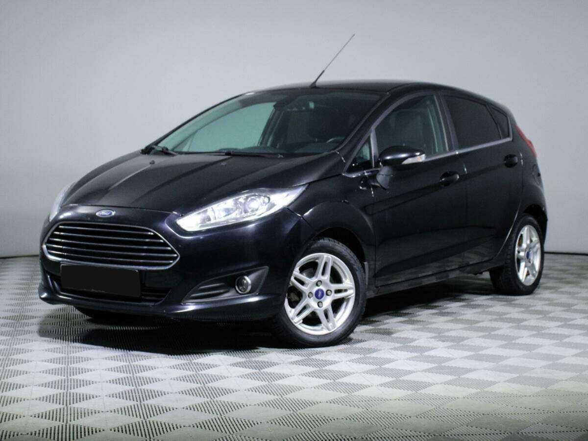Ford Fiesta с пробегом — 2015 год. Посмотреть фото