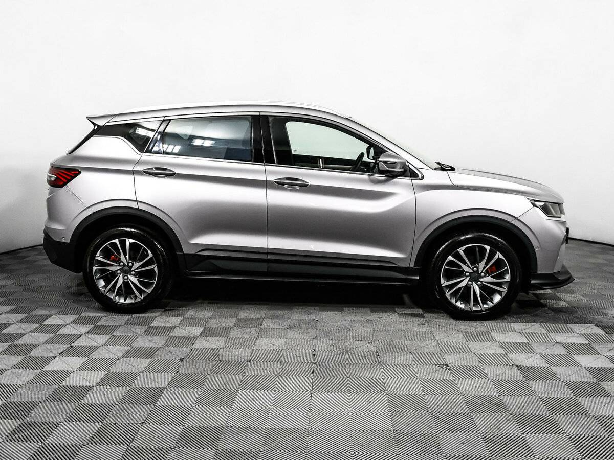 Geely Coolray с пробегом — 2022 год. Фото: #3