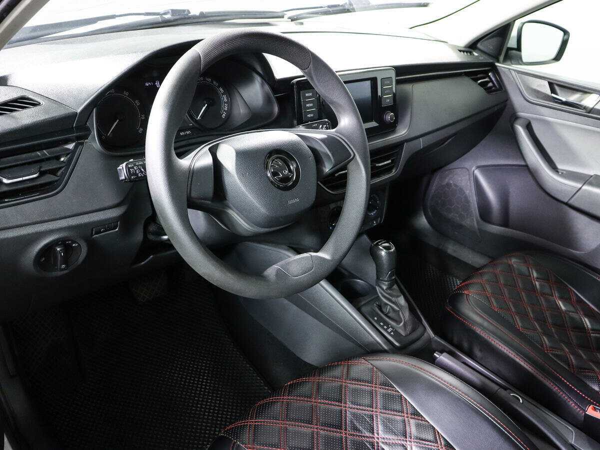 Skoda Rapid с пробегом — 2021 год. Фото: #13