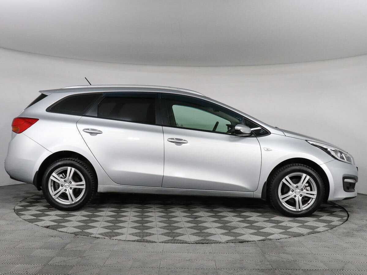 Kia Ceed с пробегом — 2015 год. Фото: #3