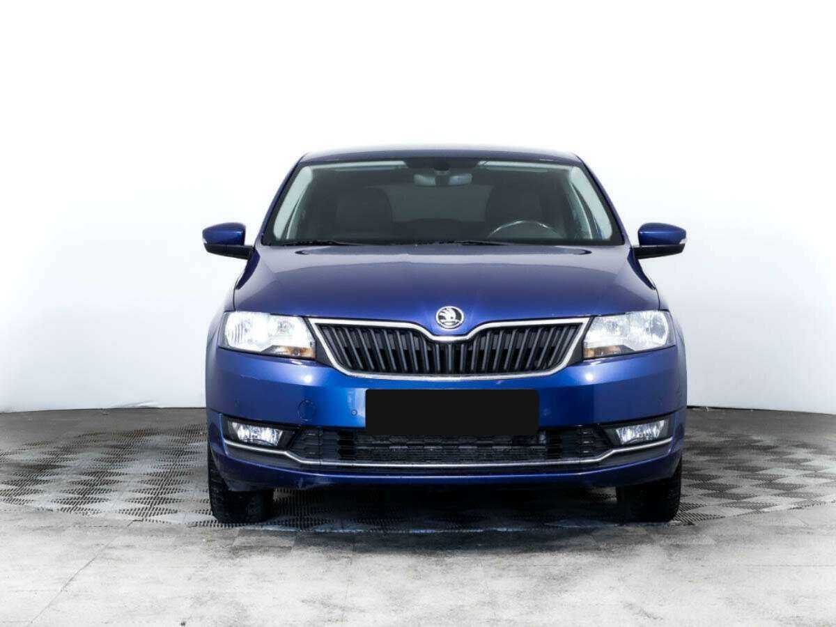 Skoda Rapid с пробегом — 2018 год. Фото: #1