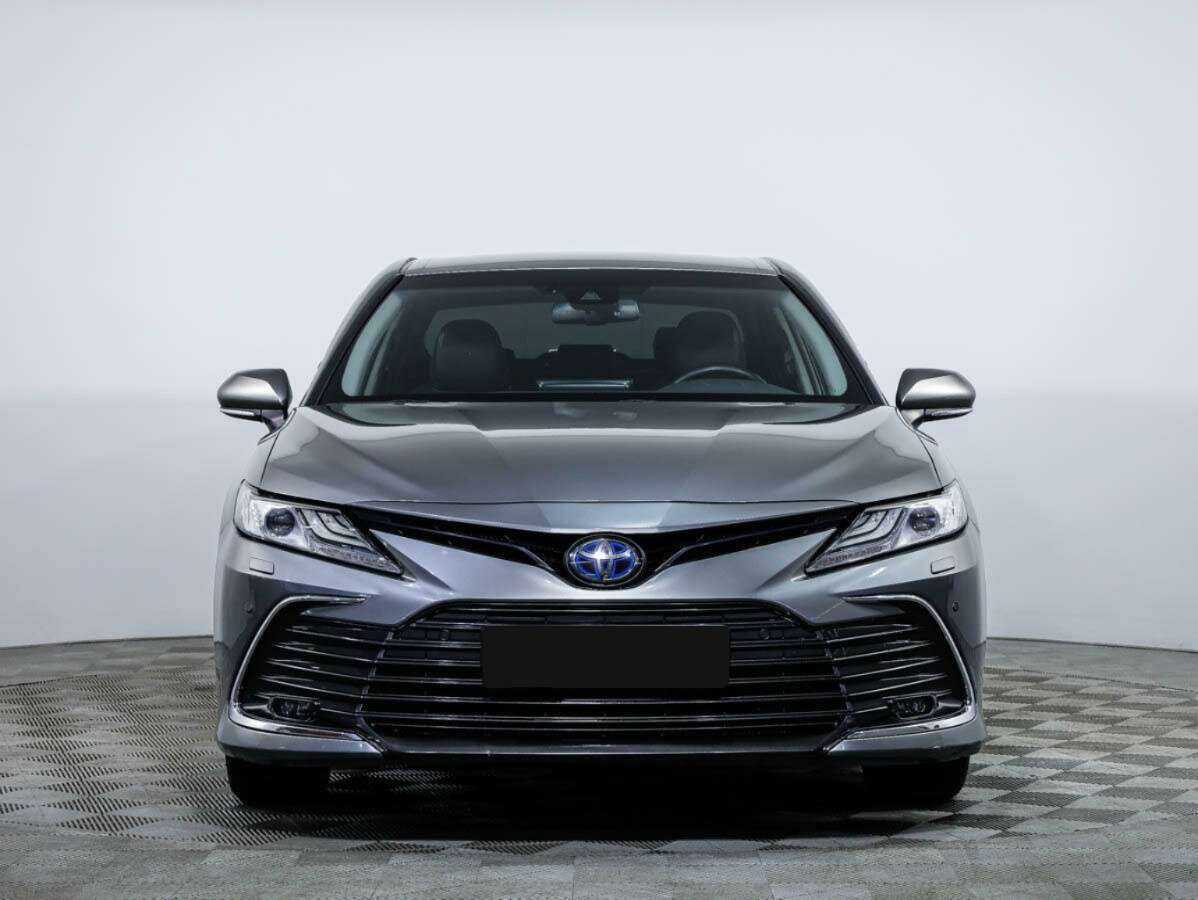 Toyota Camry с пробегом — 2021 год. Фото: #0