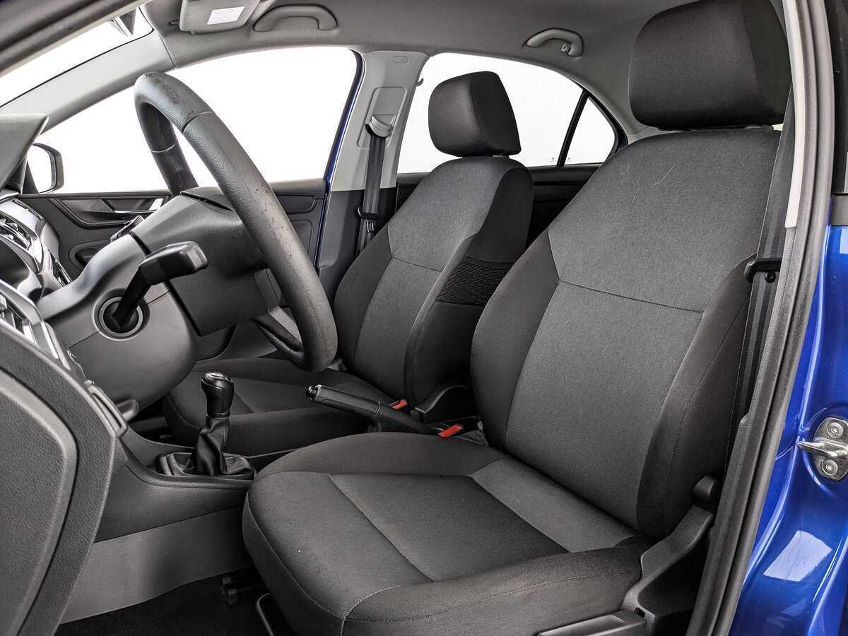 Skoda Rapid с пробегом — 2019 год. Фото: #15