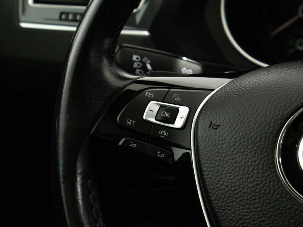 Volkswagen Tiguan с пробегом — 2018 год. Фото: #16