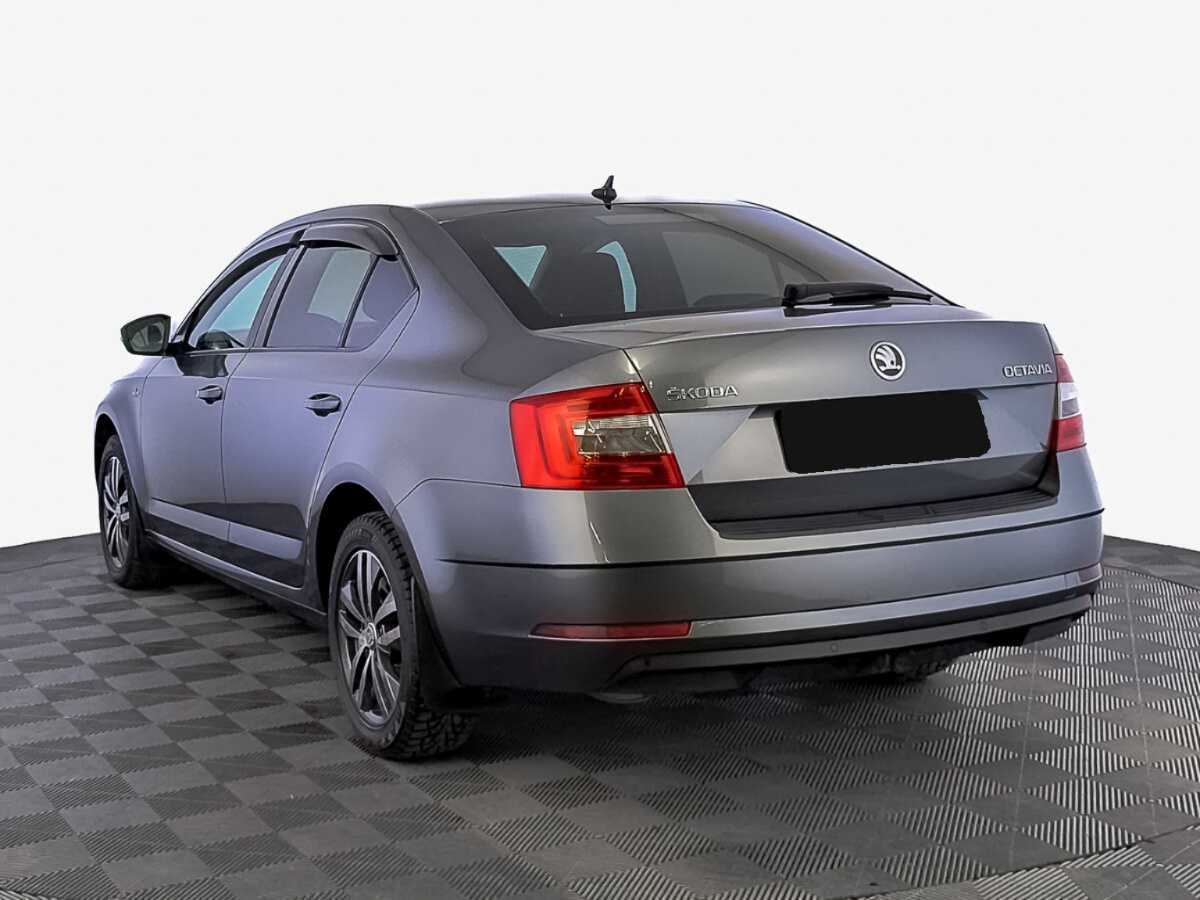 Skoda Octavia с пробегом — 2018 год. Фото: #6