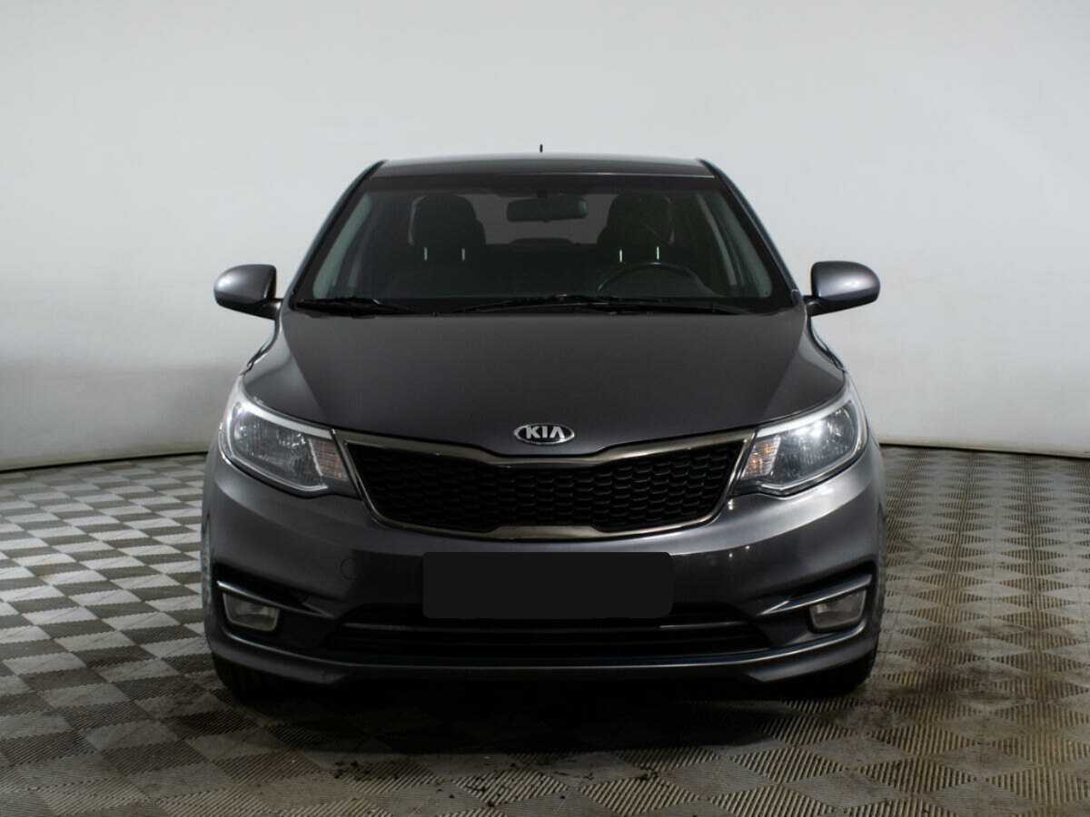 Kia Rio с пробегом — 2015 год. Фото: #1