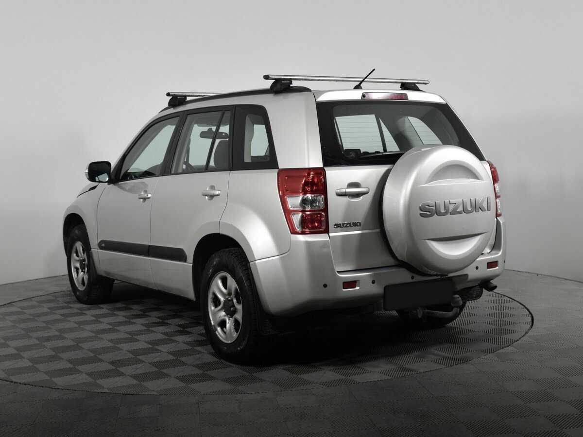 Suzuki Grand Vitara с пробегом — 2013 год. Фото: #5