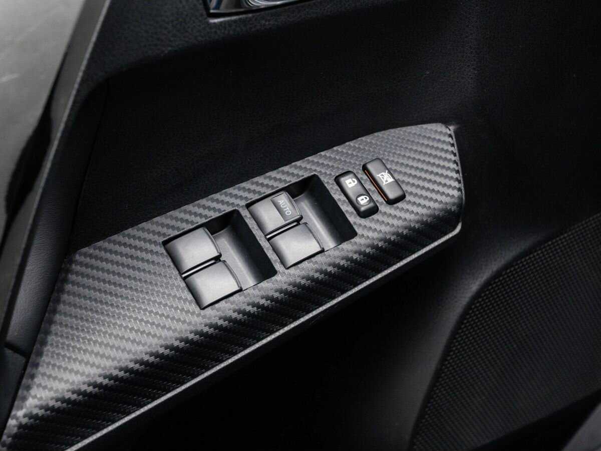 Toyota RAV4 с пробегом — 2013 год. Фото: #15