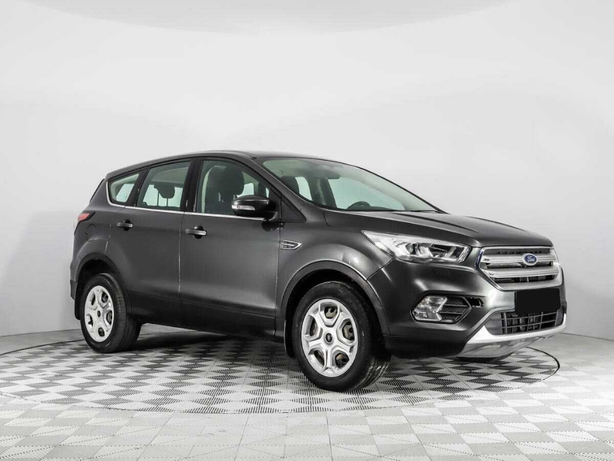 Ford Kuga с пробегом — 2018 год. Фото: #2
