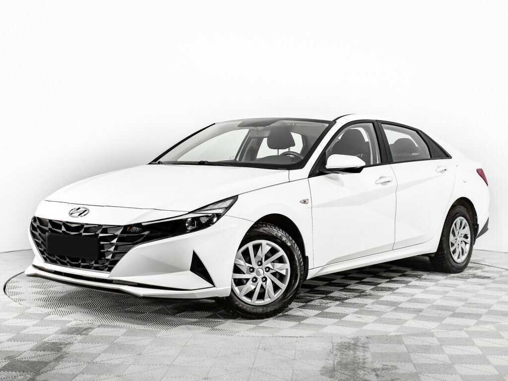 Hyundai Elantra с пробегом — 2021 год. Посмотреть фото