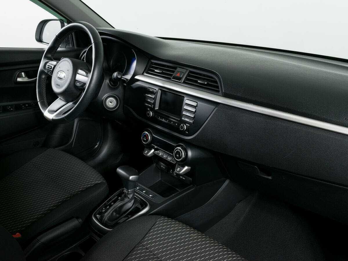 Kia Rio с пробегом — 2020 год. Фото: #6
