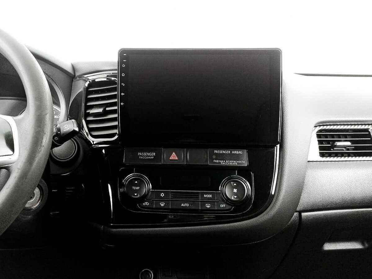 Mitsubishi Outlander с пробегом — 2014 год. Фото: #8