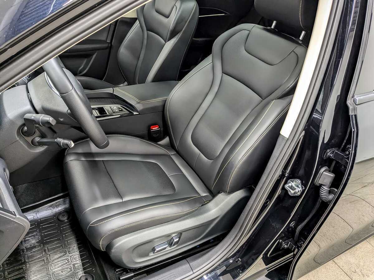 FAW Bestune B70 с пробегом — 2023 год. Фото: #19