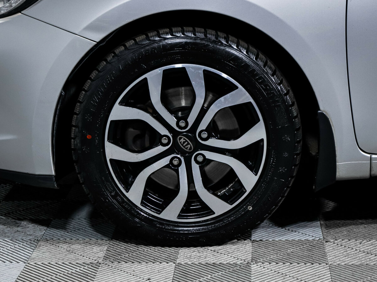 Kia Ceed с пробегом — 2014 год. Фото: #11