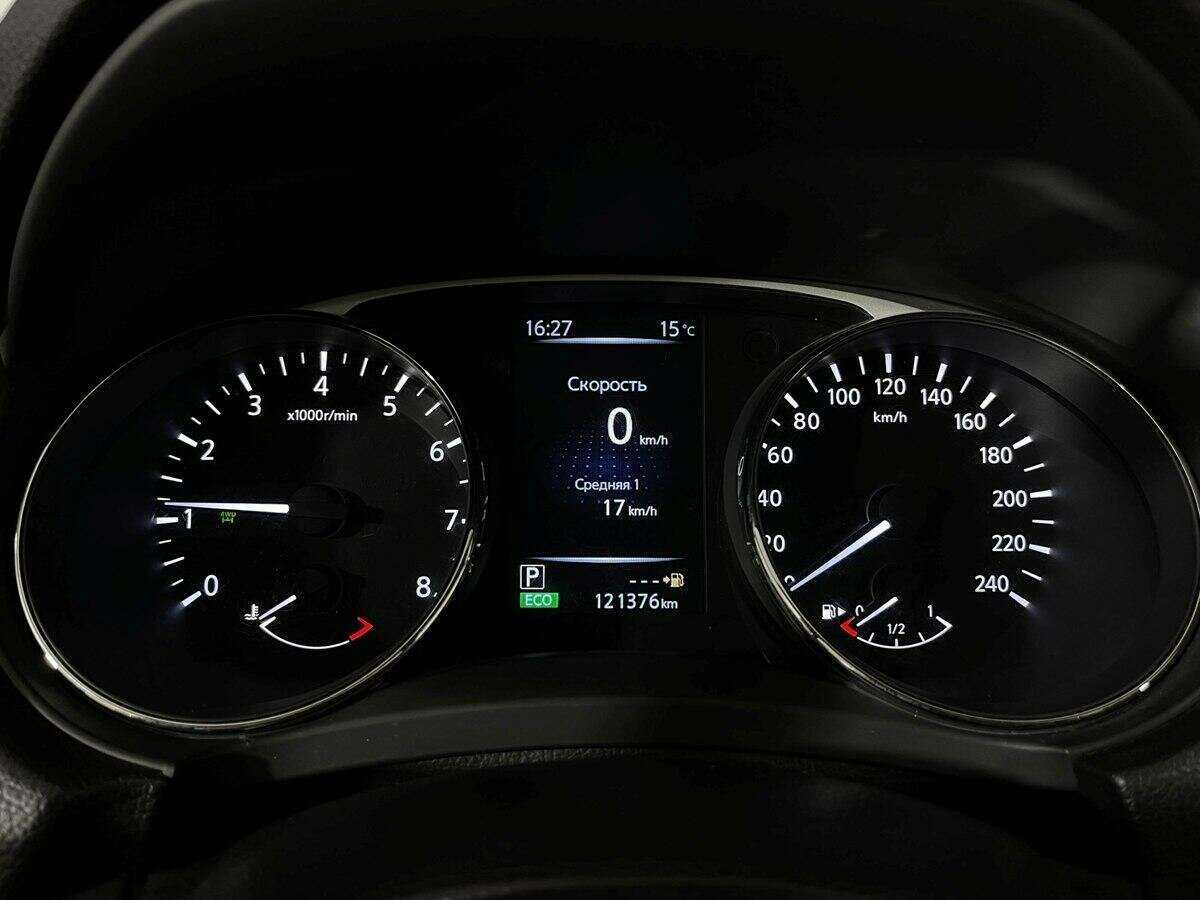 Nissan X-Trail с пробегом — 2015 год. Фото: #8