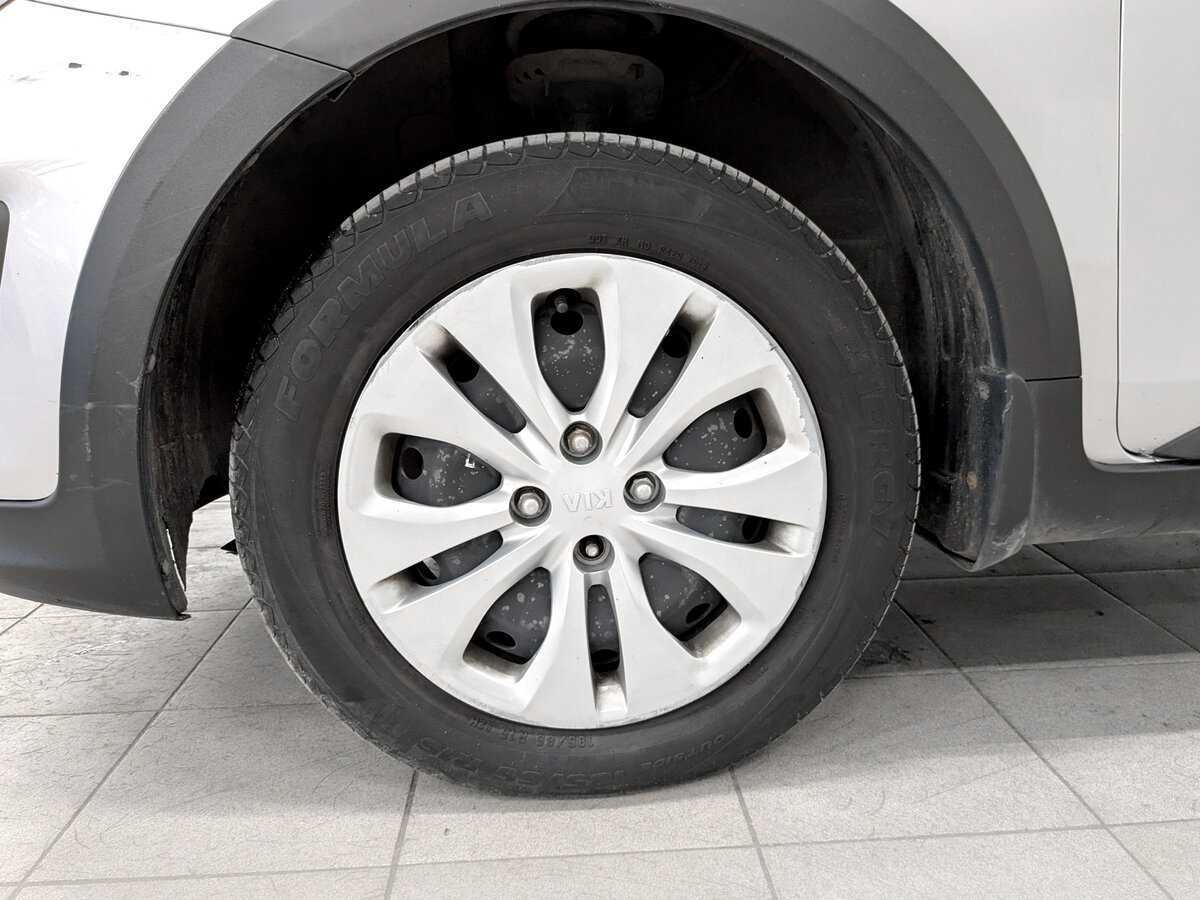 Kia Rio с пробегом — 2020 год. Фото: #17