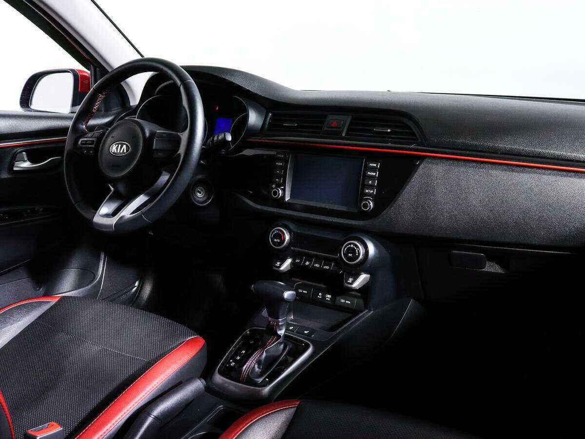 Kia Rio с пробегом — 2020 год. Фото: #6