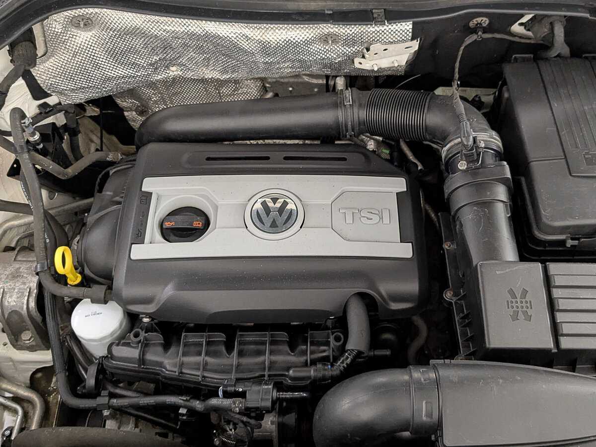 Volkswagen Tiguan с пробегом — 2013 год. Фото: #8