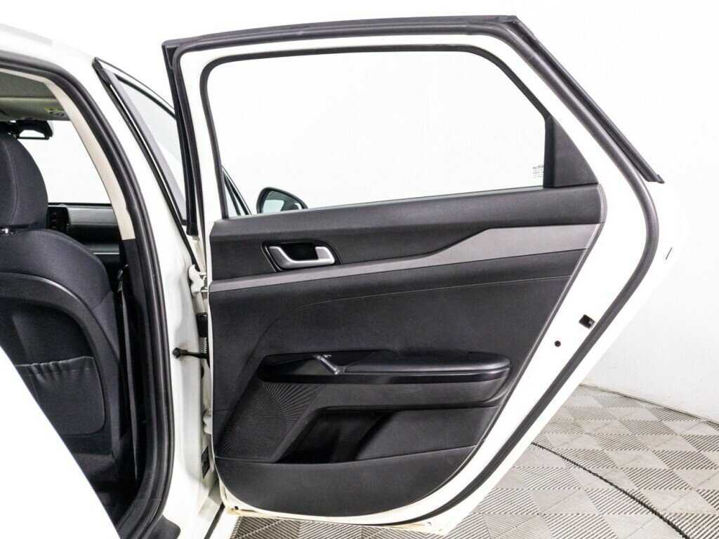 Kia K5 с пробегом — 2021 год. Фото: #27