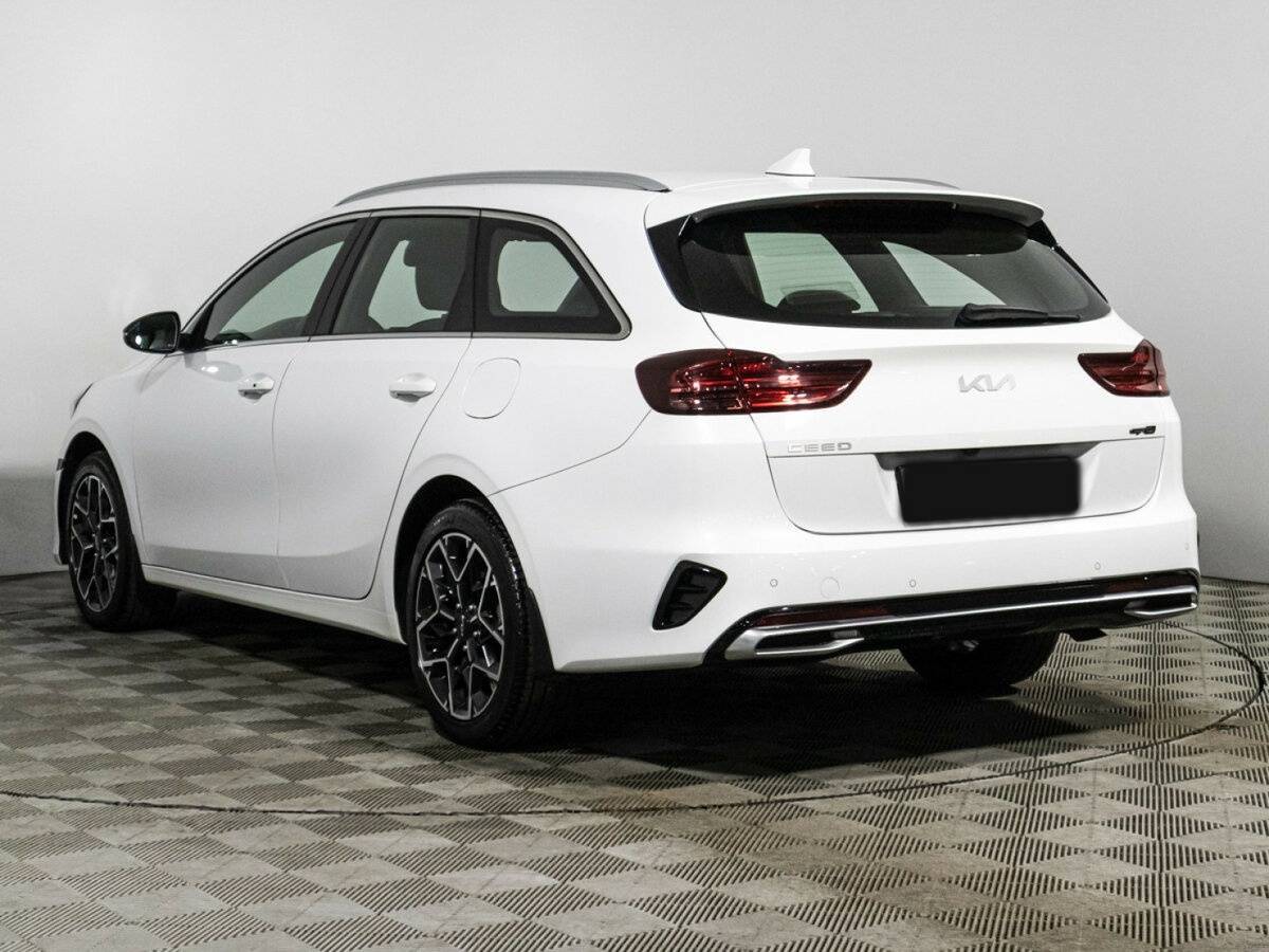 Kia Ceed с пробегом — 2021 год. Фото: #6