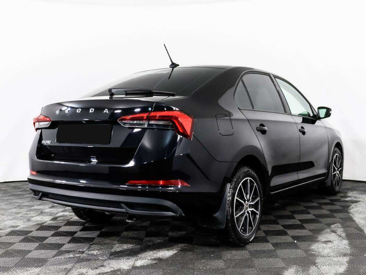 Skoda Rapid с пробегом — 2021 год. Фото: #3