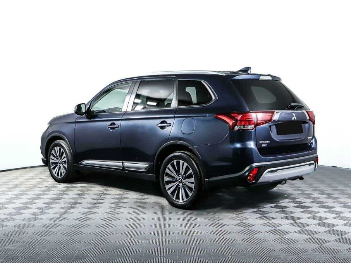 Mitsubishi Outlander с пробегом — 2019 год. Фото: #6