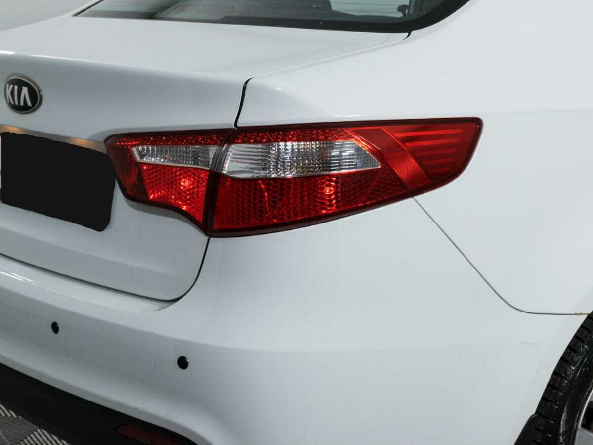 Kia Rio с пробегом — 2013 год. Фото: #14