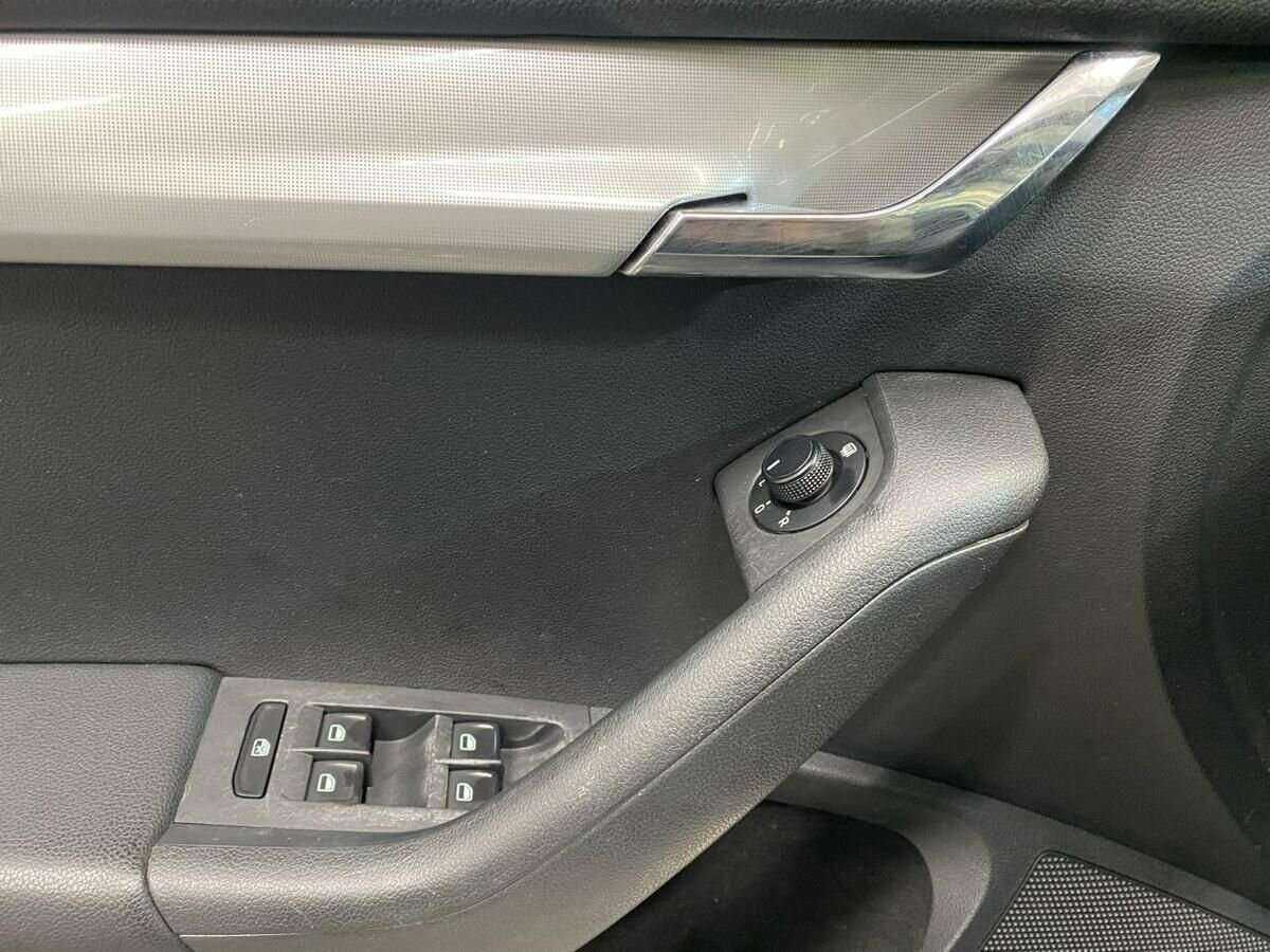 Skoda Octavia с пробегом — 2013 год. Фото: #12