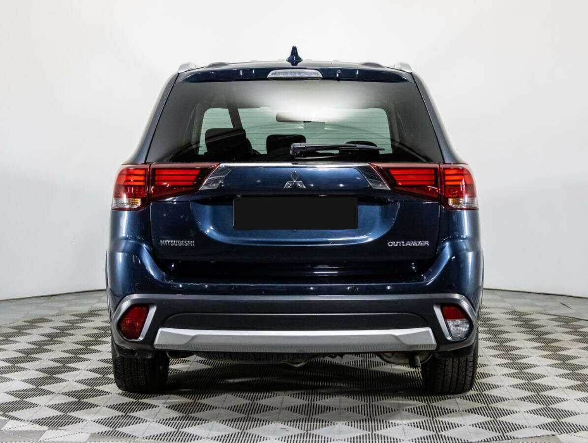 Mitsubishi Outlander с пробегом — 2017 год. Фото: #5